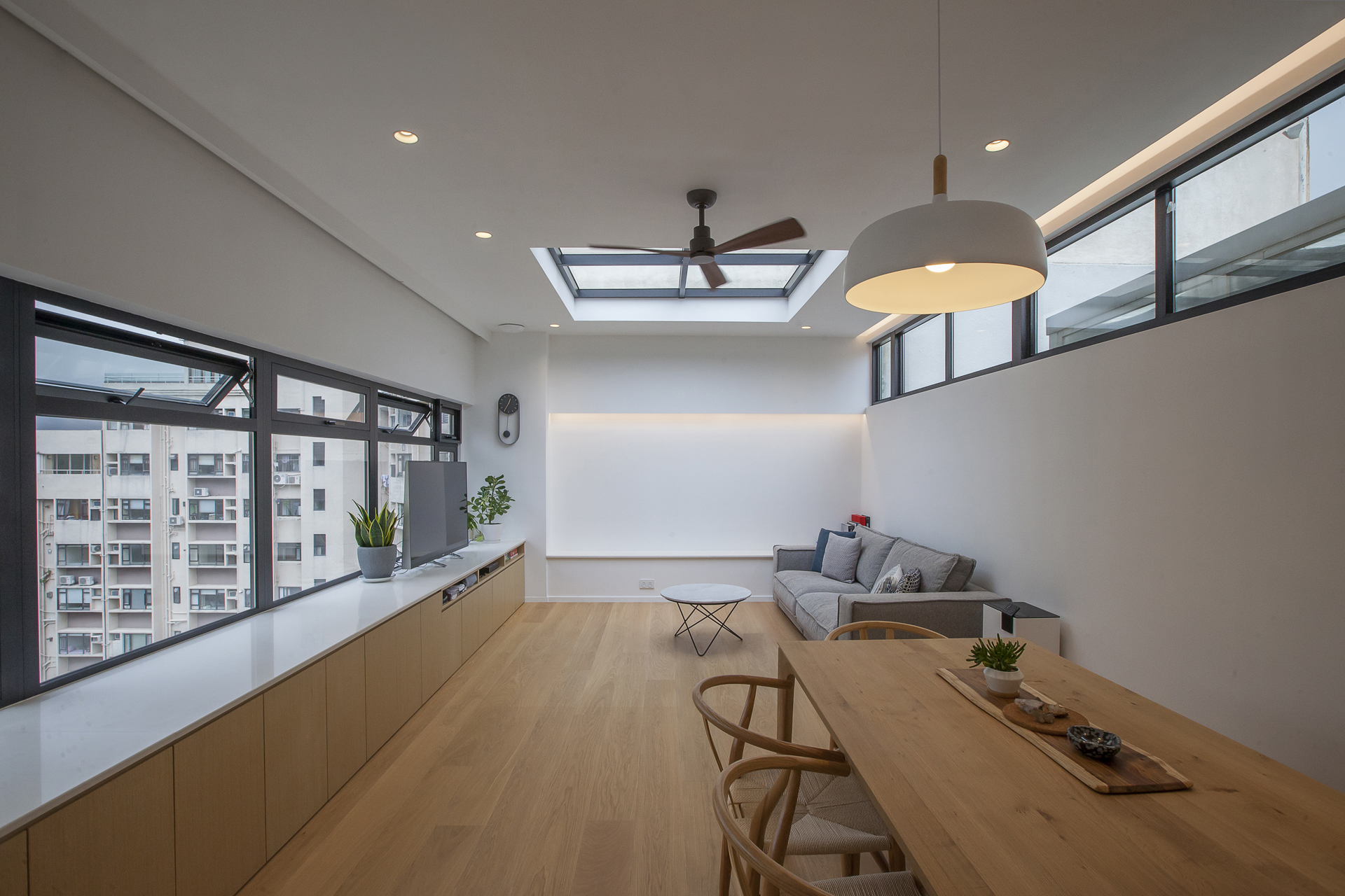 LH House light filled living and dining space